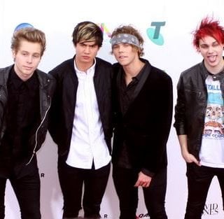 Band 5 Seconds of Summer