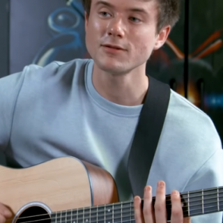 Alec Benjamin