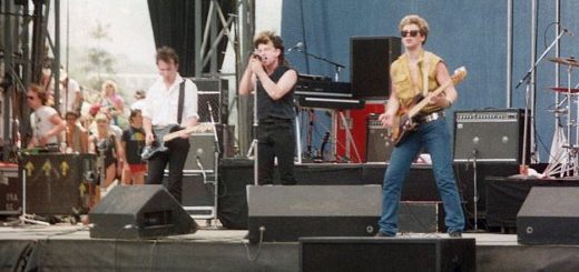 U2