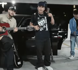 "El Gordo Trae El Mando" by Chino Pacas