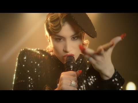 Évidemment by La Zarra Lyrics Meaning - The Profound Narrative Behind